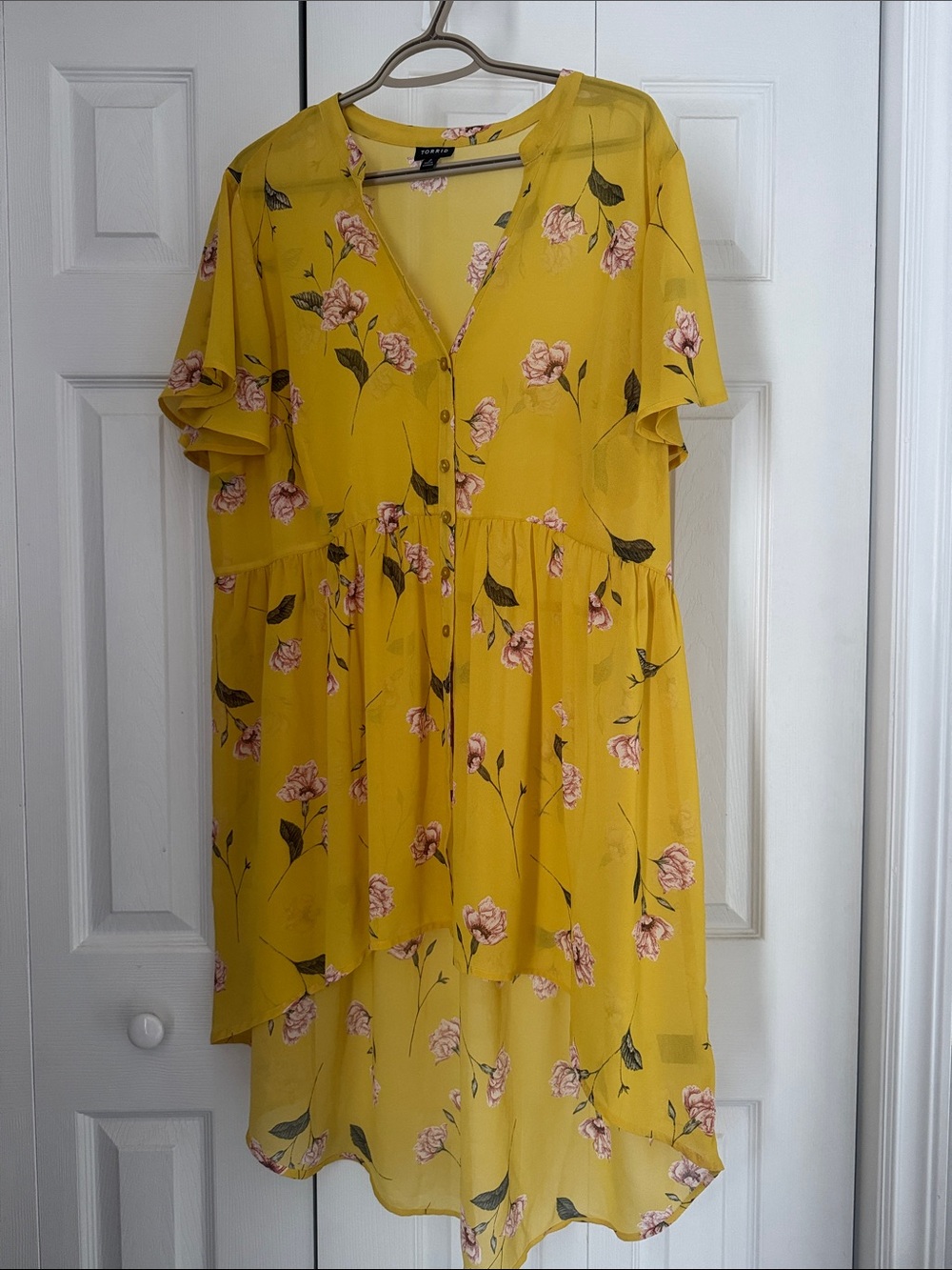 torrid Yellow Floral Button-Front V-Neck Hi-Low Dress